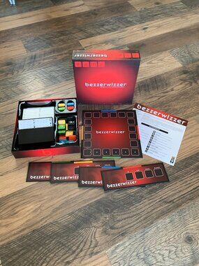 2008 Mattel BEZZERWIZZER Game of Trivia-Tactics-Trickery